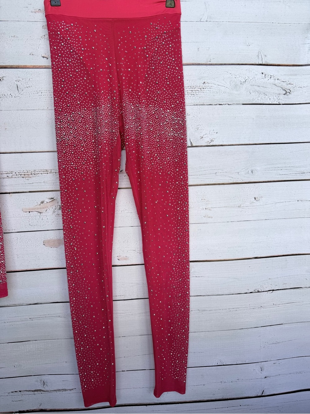 ✨ Radiant Rhinestone 2-Piece Mesh Set – Red ✨ - Picture 8 of 15